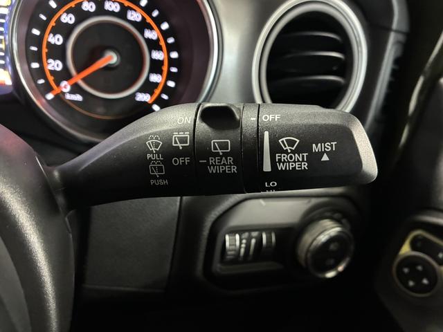 ジープ・ラングラーアンリミテッド ウィリス　１００台限定車／ＵＳ仕様バンパー／専用フロントグリル／専用１７インチＡＷ／ＡｐｐｌｅＣａｒＰｌａｙ／Ａｎｄｒｏｉｄ　Ａｕｔｏ／ＬＥＤヘッドライト／追従クルコン／Ｆ・Ｒ・Ｓカメラ／自動防眩ミラー（36枚目）