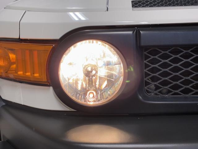 ＦＪクルーザー カラーパッケージ　夏・冬タイヤ付／ＰＥＮＤＬＴＯＮシートカバー／ＢａｊａＲａｃｋルーフキャリア／寒冷地仕様／Ｆ１インチアップ／ブラックグリル／ドラレコ付デジタルミラー／サイドステップ／純正ナビ＆ＴＶ／バックカメラ（17枚目）