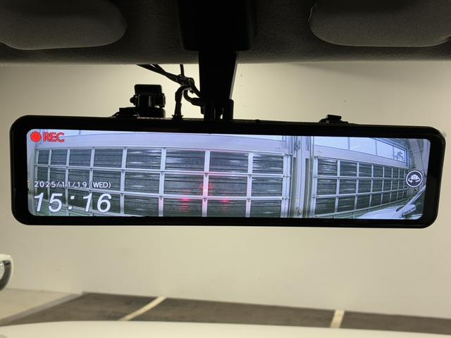 ＦＪクルーザー カラーパッケージ　夏・冬タイヤ付／ＰＥＮＤＬＴＯＮシートカバー／ＢａｊａＲａｃｋルーフキャリア／寒冷地仕様／Ｆ１インチアップ／ブラックグリル／ドラレコ付デジタルミラー／サイドステップ／純正ナビ＆ＴＶ／バックカメラ（30枚目）