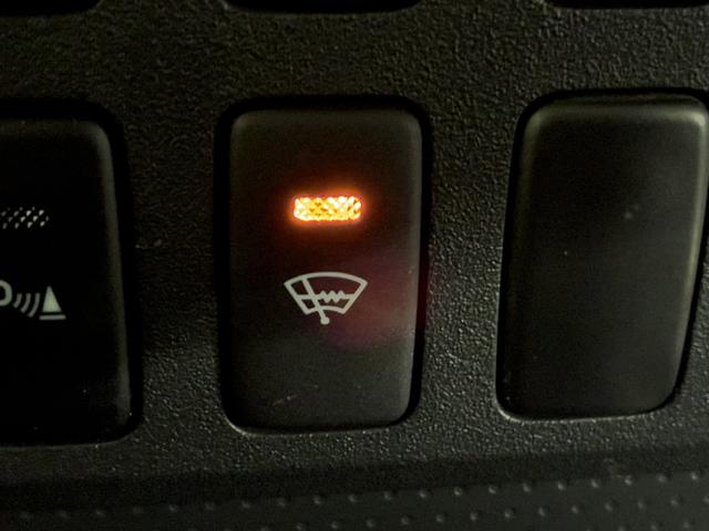 ＦＪクルーザー カラーパッケージ　夏・冬タイヤ付／ＰＥＮＤＬＴＯＮシートカバー／ＢａｊａＲａｃｋルーフキャリア／寒冷地仕様／Ｆ１インチアップ／ブラックグリル／ドラレコ付デジタルミラー／サイドステップ／純正ナビ＆ＴＶ／バックカメラ（37枚目）