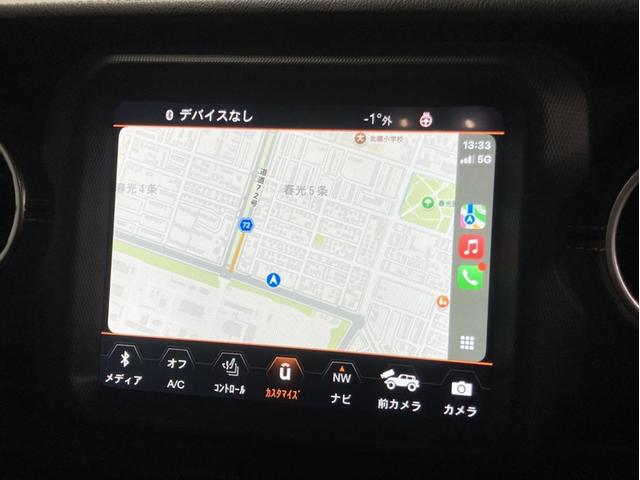 ジープ・ラングラーアンリミテッド サハラ　ドラレコ付きデジタルミラー／ＡｐｐｌｅＣａｒＰｌａｙ／アルパイン／純正１８インチＡＷ／黒革／シートヒーター／オートハイビーム／追従クルコン／サイドステップ／ＬＥＤヘッドライト／純正ナビ＆ＴＶ（35枚目）