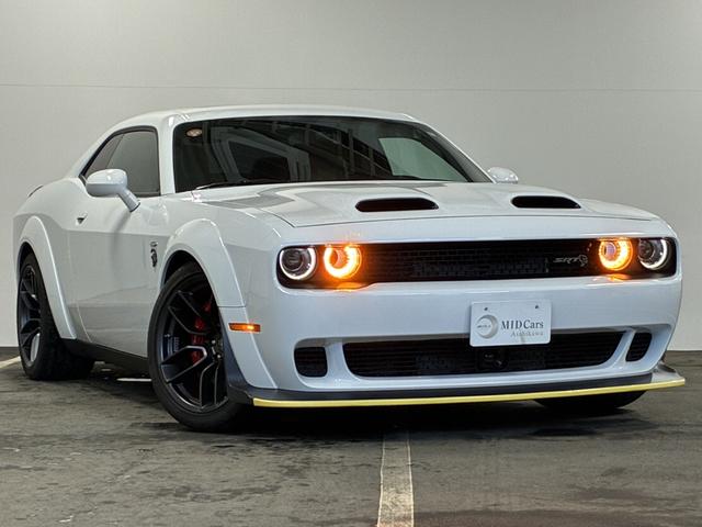 ダッジ・チャレンジャー SRT ヘルキャット 新車並行/フルオリジナル/ワイドボディ/サンルーフ/ハーマンカードン/Brembokキャリパー/AppleCarPlay&AndroidAuto/シートベンチレーション&ヒーター/ステアリングヒーター(6枚目)