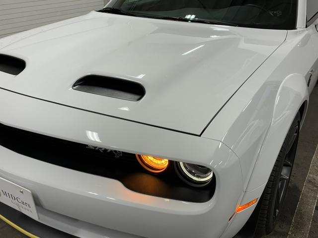 ダッジ・チャレンジャー SRT ヘルキャット 新車並行/フルオリジナル/ワイドボディ/サンルーフ/ハーマンカードン/Brembokキャリパー/AppleCarPlay&AndroidAuto/シートベンチレーション&ヒーター/ステアリングヒーター(15枚目)