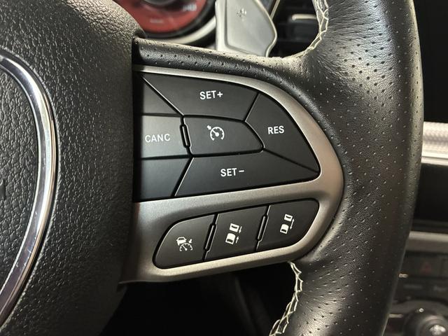 ダッジ・チャレンジャー SRT ヘルキャット 新車並行/フルオリジナル/ワイドボディ/サンルーフ/ハーマンカードン/Brembokキャリパー/AppleCarPlay&AndroidAuto/シートベンチレーション&ヒーター/ステアリングヒーター(35枚目)