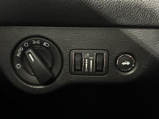 ダッジ・チャレンジャー SRT ヘルキャット 新車並行/フルオリジナル/ワイドボディ/サンルーフ/ハーマンカードン/Brembokキャリパー/AppleCarPlay&AndroidAuto/シートベンチレーション&ヒーター/ステアリングヒーター(51枚目)