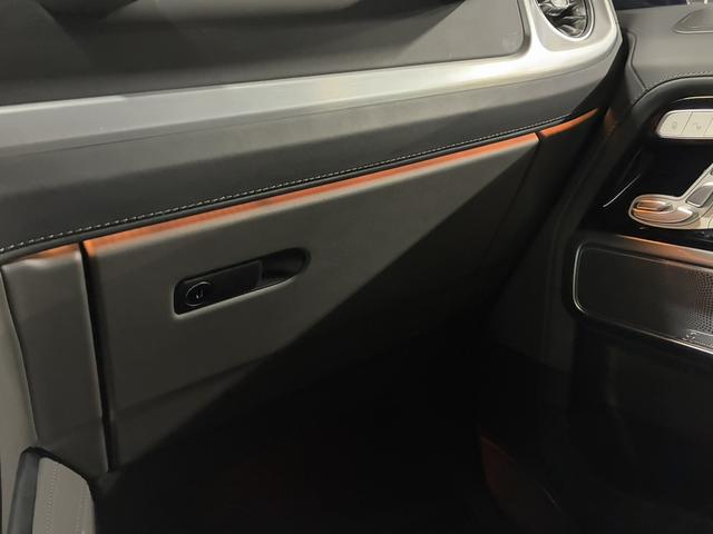 Gクラス G63 BURABUS/VOSSEN23インチ鍛造AW/G.manufakturプログラムプラスP/AMGカーボンインテリア/AMGナイトP/G.manufakturインテリアプラスP/プロテクションフィルム(60枚目)