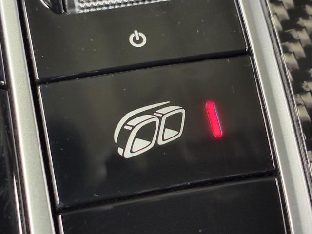 Gクラス G63 BURABUS/VOSSEN23インチ鍛造AW/G.manufakturプログラムプラスP/AMGカーボンインテリア/AMGナイトP/G.manufakturインテリアプラスP/プロテクションフィルム(74枚目)