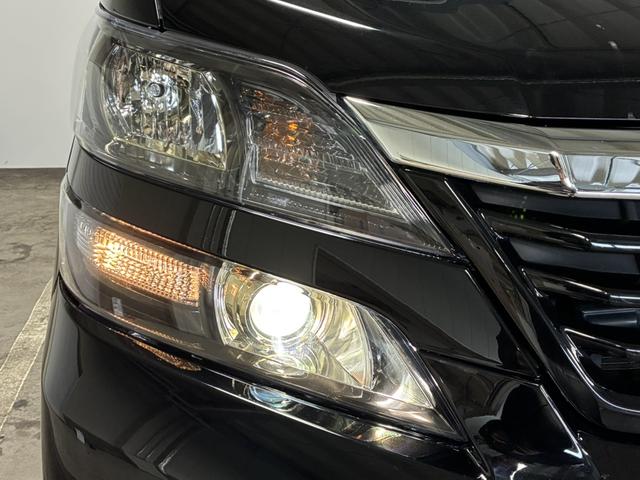 ���X������{�S���A���[�Ԃ����Ē����Ă���܂��B�������炲�w������邨�q�l�̕s������菜����悤�A�o���L�x�ȃX�^�b�t�����J�ɑΉ������đՂ��܂��B