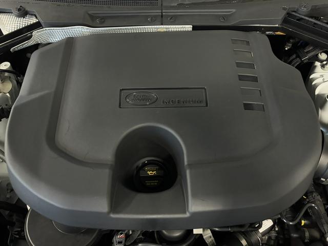 ディフェンダー １３０Ｘ－ダイナミックＨＳＥ　Ｄ３００　エクステンデッドブラックパック／コールドクライメート／４ゾーンクライメート／グロスブラックシグネチャーグラフィック／エアサス／サンルーフ／ＭＥＲＩＤＩＡＮ／ＡｐｐｌｅＣａｒＰｌａｙ／前後純正ドラレコ（18枚目）