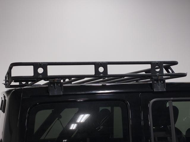 ジープ・ラングラーアンリミテッド サハラ　１オーナー／ルーフキャリア／ＡｐｐｌｅＣａｒＰｌａｙ＆ＡｎｄＡｕｔｏ／アルパイン／純正１８インチＡＷ／黒革／シートヒーター／ステアリングヒーター／オートハイビーム／追従クルコン／純正ナビ＆ＴＶ（12枚目）