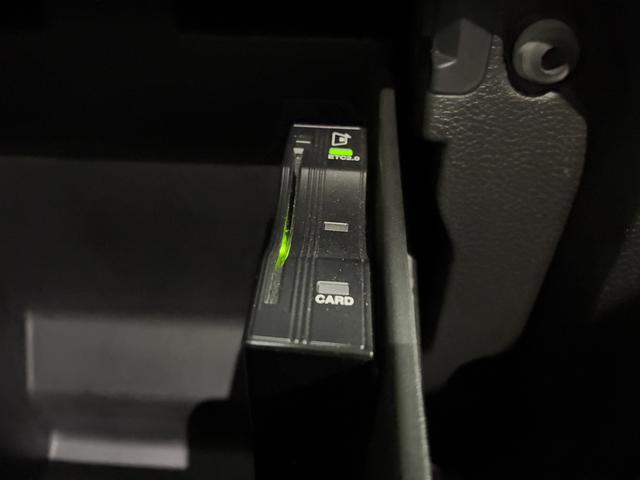 ジープ・ラングラーアンリミテッド サハラ　１オーナー／ルーフキャリア／ＡｐｐｌｅＣａｒＰｌａｙ＆ＡｎｄＡｕｔｏ／アルパイン／純正１８インチＡＷ／黒革／シートヒーター／ステアリングヒーター／オートハイビーム／追従クルコン／純正ナビ＆ＴＶ（48枚目）