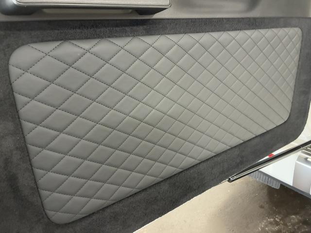 Ｇクラス Ｇ６３　ＡＭＧレザーエクスクルーシブＰＫＧ／サンルーフ／ダイヤモンドステッチレザー／ＡＭＧ純正２０インチＡＷ／リラクゼーション機能／シートベンチレーター／シートヒーター・プラス／Ｂｕｒｍｅｓｔｅｒ／純正ナビ（28枚目）