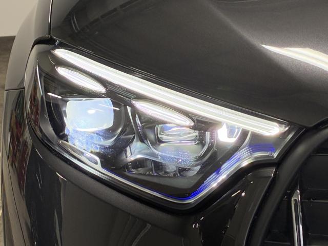 ���X������{�S���A���[�Ԃ����Ē����Ă���܂��B�������炲�w������邨�q�l�̕s������菜����悤�A�o���L�x�ȃX�^�b�t�����J�ɑΉ������đՂ��܂��B