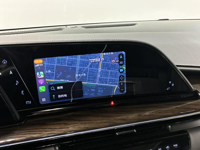 キャデラックエスカレード スポーツ２５ｔｈアニバーサリーエディション　２５周年特別１５台限定車／日本初採用カラー／ギャラクティックグレー／サンルーフ／ＡＫＧサウンド／後席モニター／ＡｐｐｌｅＣａｒＰｌａｙ＆ＡｎｄｒｏｉｄＡｕｔｏ／エアサス／デジタルインナーミラー／ＨＵＤ（53枚目）