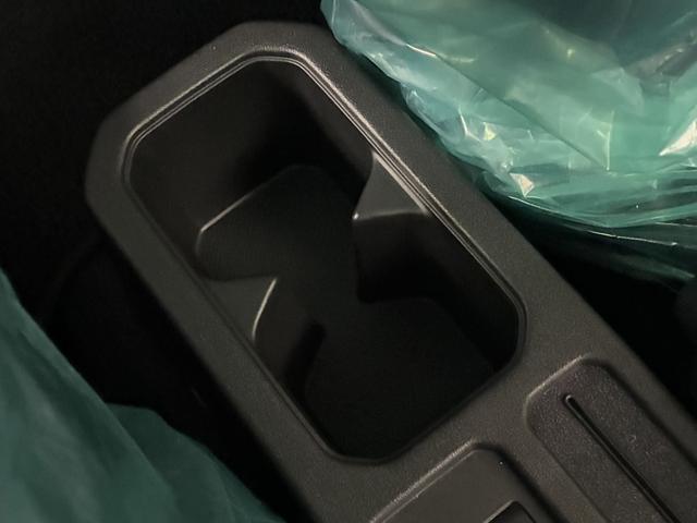 ジムニーノマド ＦＣ　登録済未使用車／フロアマット／サイドバイザー／デュアルブレーキサポート／追従クルコン／シートヒーター／純正１５インチアルミホイール／ＬＥＤヘッドランプ／リヤフォグランプ／ステアリングスイッチ（34枚目）