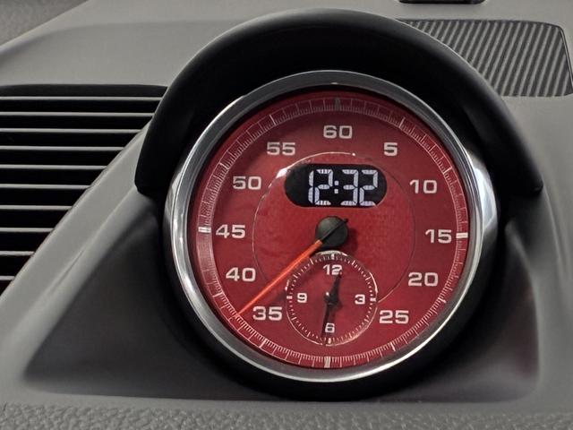 �N���m���[�^�[�i�J�[�X���b�h�j