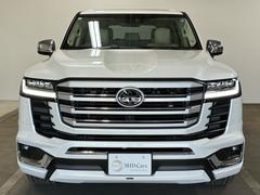 当店は輸入車のみならず、国産車にも詳しいスタッフが在籍しておりますため、安心してご相談いただくことが可能です。 4