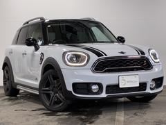 ���ҥ����ƥ��󥰡���̩����򾵤äƤ���ޤ��������ƥ���Ⱥ�̩�����ܹ����뤳�Ȥˤ�ꡢ���ֻ��Τ褦�ʵ��������ᤷ�Ƥ���ޤ��� 4