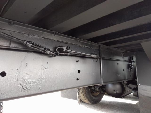 ギガ 　平ボディ（原木運搬車）　ＰＤＧ－ＣＹＺ５２Ｖ８（12枚目）