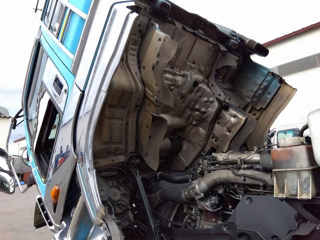 ギガ 　平ボディ（原木運搬車）　ＰＤＧ－ＣＹＺ５２Ｖ８（18枚目）