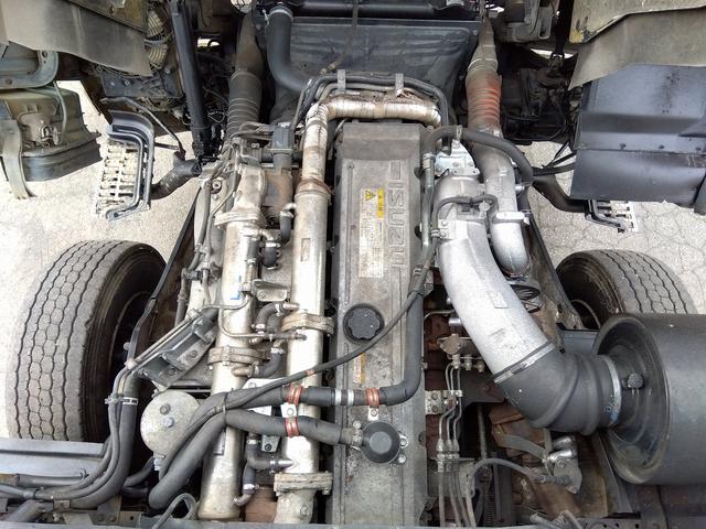 ギガ 　平ボディ（原木運搬車）　ＰＤＧ－ＣＹＺ５２Ｖ８（21枚目）