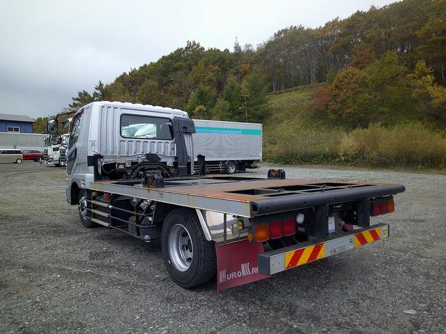 ファイター 　平ボディコンテナ専用車　ＱＫＧ－ＦＫ６２ＦＺ（4枚目）
