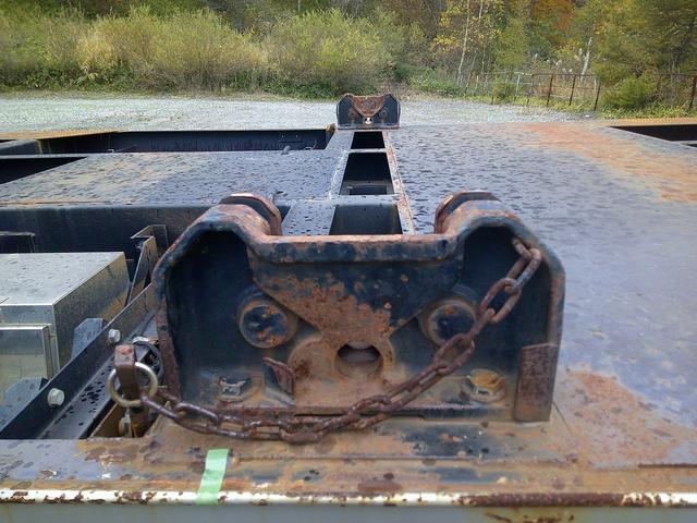 ファイター 　平ボディコンテナ専用車　ＱＫＧ－ＦＫ６２ＦＺ（8枚目）