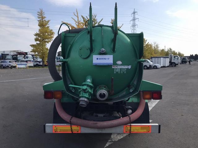 ファイター 　汚泥吸引車　ＰＤＧ－ＦＫ６１Ｒ　兼松エンジニアリング（5枚目）