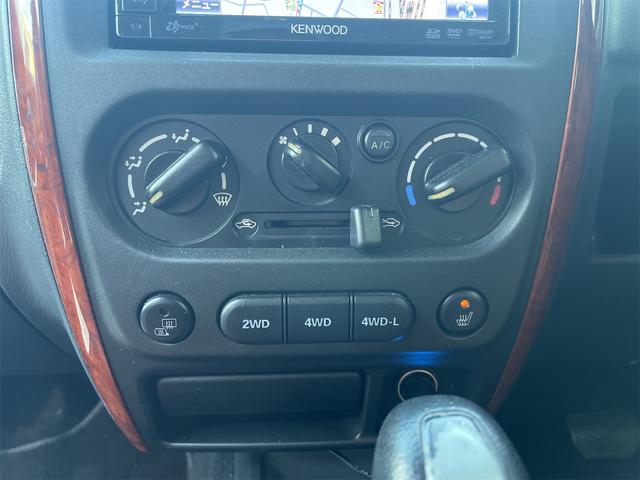 ジムニー ランドベンチャー　４ＷＤ　ドラレコ　ナビ　ＴＶ　オープンカントリー・アルミ　冬タイヤ・アルミセット　リフトアップ　キーレス　シートヒーター　ＡＴ　ＡＢＳ　ＣＤ　ＤＶＤ再生　ＵＳＢ　ミュージックプレイヤー接続可　革シート（18枚目）