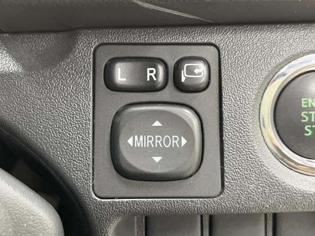 ハイエースバン スーパーＧＬ　ダークプライムＩＩ　４ＷＤ　エアロ　バックカメラ　ハーフレザーシート　スマートキー　ＬＥＤヘッド　ビルトインＥＴＣ　オートライト　オートエアコン　ＣＤ　ＬＥＤフォグ（36枚目）