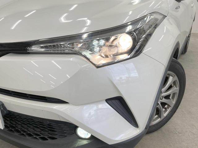 Ｃ－ＨＲ Ｓ　バックカメラ　レーダークルーズ　ＥＴＣ　オートハイビーム　オートライト　デュアルエアコン　純正　Ｂｌｕｅｔｏｏｔｈ　ＣＤ　ＤＶＤ再生　フルセグ　ＬＥＤフォグ（12枚目）