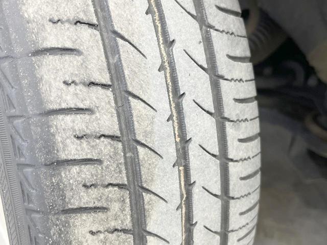 ステラ カスタムＲ　スマートアシスト　４ＷＤ　スマートキー　ＬＥＤヘッド　オートハイビーム　車線逸脱警報　オートライト　オートエアコン　純正１４インチアルミ　ＣＤ　地デジ　ＨＩＤフォグ（27枚目）