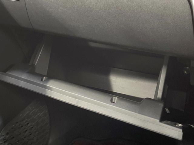 ステラ カスタムＲ　スマートアシスト　４ＷＤ　スマートキー　ＬＥＤヘッド　オートハイビーム　車線逸脱警報　オートライト　オートエアコン　純正１４インチアルミ　ＣＤ　地デジ　ＨＩＤフォグ（47枚目）