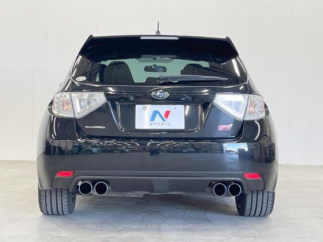 インプレッサ ＷＲＸ　ＳＴｉ　４ＷＤ　ＭＴ車　ターボ　ＳＤナビ　ハーフレザーシート　パワーシート　スマートキー　ＨＩＤヘッド　ＥＴＣ　オートエアコン　純正１８インチアルミ　Ｂｌｕｅｔｏｏｔｈ　ＣＤ　ＤＶＤ再生　フルセグ（16枚目）