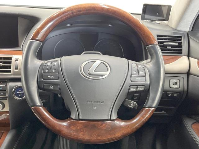 ＬＳ ＬＳ６００ｈ　バージョンＬ　４ＷＤ　サンルーフ　純正ＳＤナビ　バックカメラ　電動リアゲート　レザーシート　全席シートヒーター　全席シートエアコン　全席パワーシート　ドラレコ　コーナーセンサー　スマートキー　ＬＥＤヘッド（12枚目）