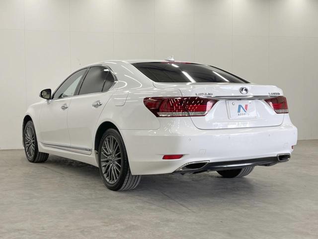 ＬＳ ＬＳ６００ｈ　バージョンＬ　４ＷＤ　サンルーフ　純正ＳＤナビ　バックカメラ　電動リアゲート　レザーシート　全席シートヒーター　全席シートエアコン　全席パワーシート　ドラレコ　コーナーセンサー　スマートキー　ＬＥＤヘッド（22枚目）