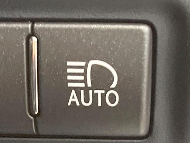 ＬＳ ＬＳ６００ｈ　バージョンＬ　４ＷＤ　サンルーフ　純正ＳＤナビ　バックカメラ　電動リアゲート　レザーシート　全席シートヒーター　全席シートエアコン　全席パワーシート　ドラレコ　コーナーセンサー　スマートキー　ＬＥＤヘッド（42枚目）