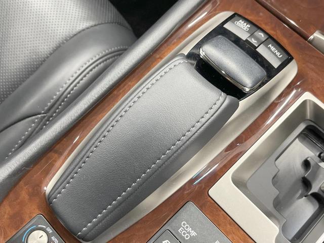 ＬＳ ＬＳ６００ｈ　バージョンＬ　４ＷＤ　サンルーフ　純正ＳＤナビ　バックカメラ　電動リアゲート　レザーシート　全席シートヒーター　全席シートエアコン　全席パワーシート　ドラレコ　コーナーセンサー　スマートキー　ＬＥＤヘッド（56枚目）