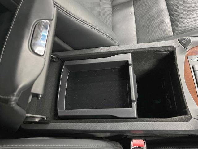 ＬＳ ＬＳ６００ｈ　バージョンＬ　４ＷＤ　サンルーフ　純正ＳＤナビ　バックカメラ　電動リアゲート　レザーシート　全席シートヒーター　全席シートエアコン　全席パワーシート　ドラレコ　コーナーセンサー　スマートキー　ＬＥＤヘッド（62枚目）