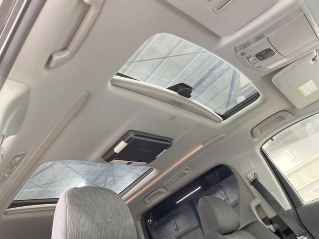 アルファードハイブリッド SR 4WD モデリスタ サンルーフ 両側電動ドア SDナビ 後席モニター バックカメラ 電動リアゲート ドラレコ コーナーセンサー スマートキー HIDヘッド ビルトインETC クルコン オートライト(3枚目)