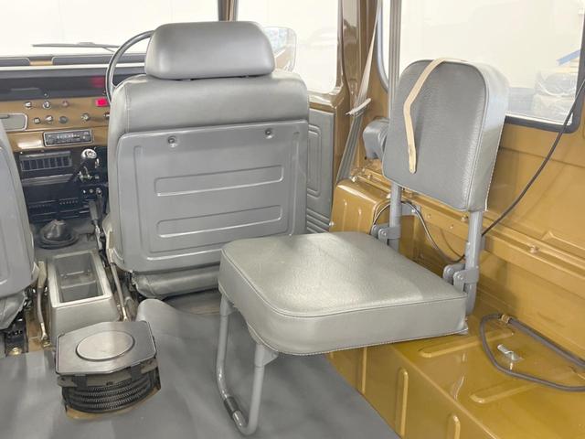 ランドクルーザー40 観音開 4WD MT車 ワンオーナー(32枚目)