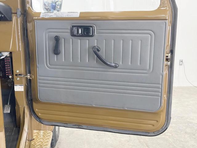 ランドクルーザー40 観音開 4WD MT車 ワンオーナー(36枚目)