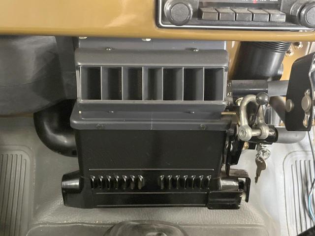 ランドクルーザー40 観音開 4WD MT車 ワンオーナー(45枚目)
