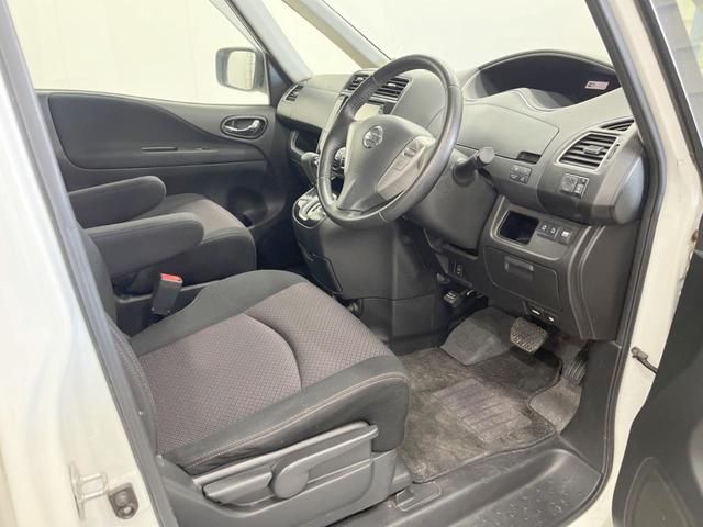 セレナ ハイウェイスター 4WD 両側電動ドア SDナビ バックカメラ ドラレコ スマートキー HIDヘッド クルコン オートライト オートエアコン 純正15インチアルミ Bluetooth CD DVD再生 フルセグ(32枚目)