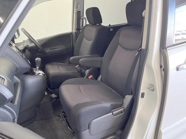 セレナ ハイウェイスター 4WD 両側電動ドア SDナビ バックカメラ ドラレコ スマートキー HIDヘッド クルコン オートライト オートエアコン 純正15インチアルミ Bluetooth CD DVD再生 フルセグ(33枚目)