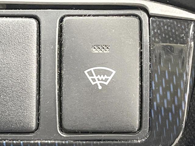 エスティマ アエラス 4WD 両側電動ドア SDナビ 後席モニター バックカメラ 寒冷地仕様 スマートキー HIDヘッド ETC クルコン デュアルエアコン リアエアコン Bluetooth CD DVD再生 フルセグ(7枚目)