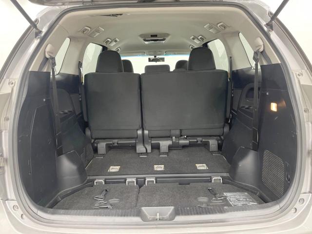 エスティマ アエラス 4WD 両側電動ドア SDナビ 後席モニター バックカメラ 寒冷地仕様 スマートキー HIDヘッド ETC クルコン デュアルエアコン リアエアコン Bluetooth CD DVD再生 フルセグ(11枚目)