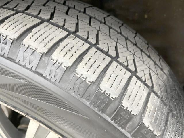 エスティマ アエラス 4WD 両側電動ドア SDナビ 後席モニター バックカメラ 寒冷地仕様 スマートキー HIDヘッド ETC クルコン デュアルエアコン リアエアコン Bluetooth CD DVD再生 フルセグ(27枚目)