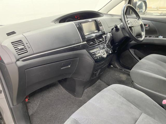 エスティマ アエラス 4WD 両側電動ドア SDナビ 後席モニター バックカメラ 寒冷地仕様 スマートキー HIDヘッド ETC クルコン デュアルエアコン リアエアコン Bluetooth CD DVD再生 フルセグ(30枚目)