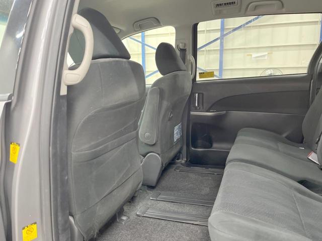 エスティマ アエラス 4WD 両側電動ドア SDナビ 後席モニター バックカメラ 寒冷地仕様 スマートキー HIDヘッド ETC クルコン デュアルエアコン リアエアコン Bluetooth CD DVD再生 フルセグ(32枚目)